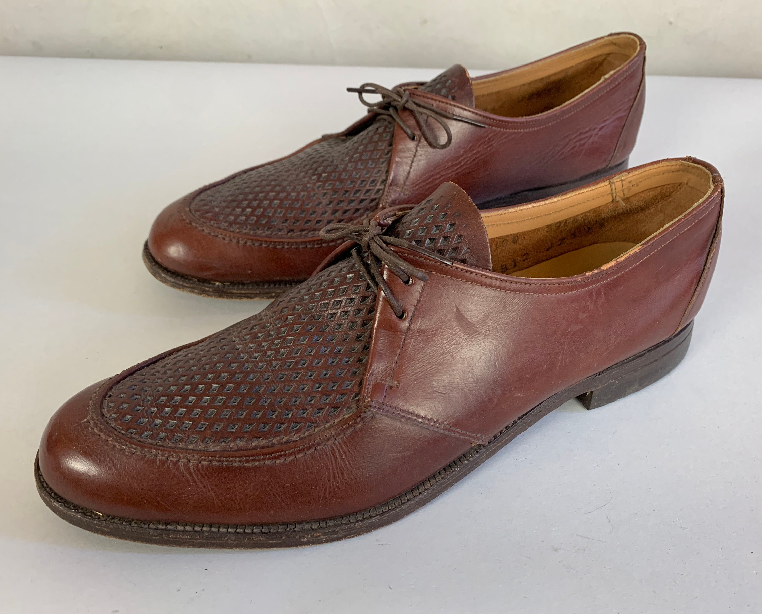 1940s Perry's Picnic Shoes | Vintage 40s All Leather Toffee Brown Apron ...