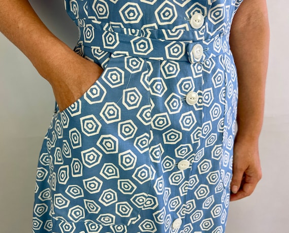 1940s Hypnotic Hexagons Dress | Vintage 40s Blue … - image 10