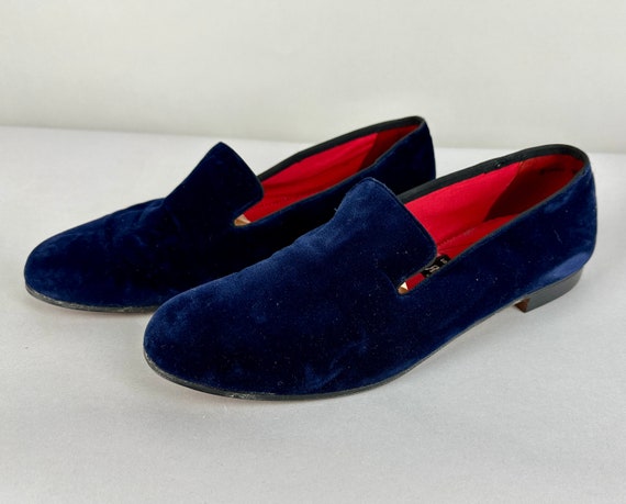 1950s Fancy Footwear Loafers | Vintage 50s Midnight Blue Velvet Slip On Leather Soled Shoes with Snazzy Red Lining | Size 9.5 9&1/2 US