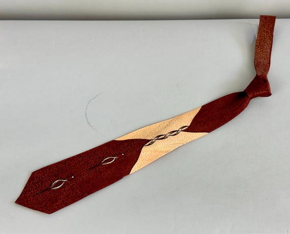1950s Rust Never Sleeps Necktie | Vintage 50s Red Brown and Peach Crinkle Shimmer Weave Rayon Self Tie Cravat with Sword Blades