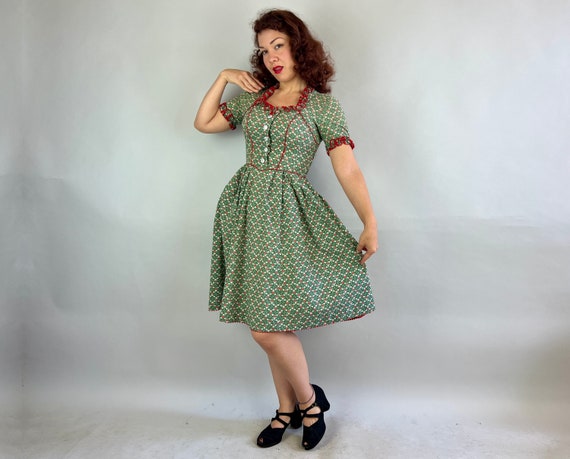 1940s Darling Dirndl Dress | Vintage 40s Green Wh… - image 4