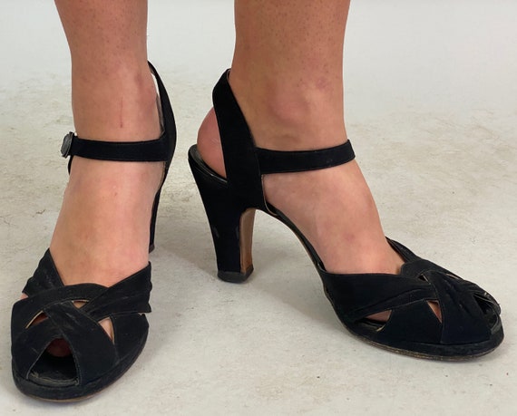 1940s Cha Cha Cutie Shoes | Vintage 40s "Vitality”