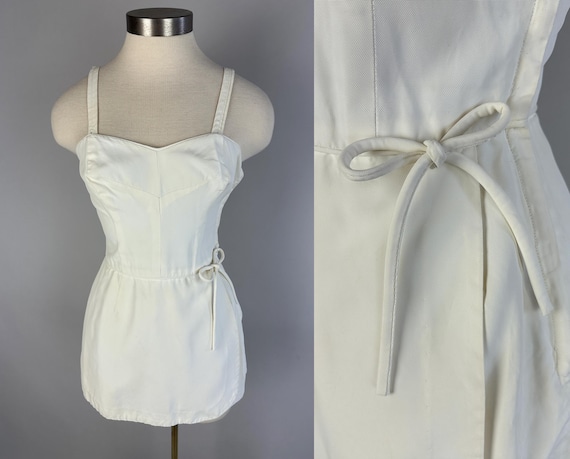 1950s Marilyn's Merry Playsuit | 50s White Pinup Romper One Piece Swimsuit w/ Faux Skirt and Adjustable Straps | Extra Small XS