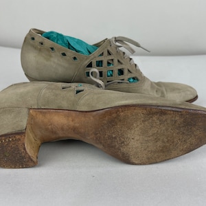 1930s Lydia's Lovely Lattice Shoes Vintage 30s Stone Grey Suede Lace up ...