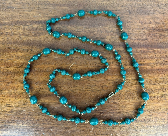 1920s Languid Long Beaded Necklace | Vintage 20s Pine Green Multi Size Bead Extra Long Flapper Necklace