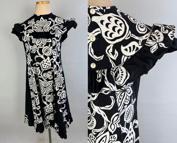 1960s Toast to Tiki Dress | Vintage Early 60s Black & White Cotton Tropical Botanical Frock with Ruffled Yoke and Hem | Small Extra Small XS