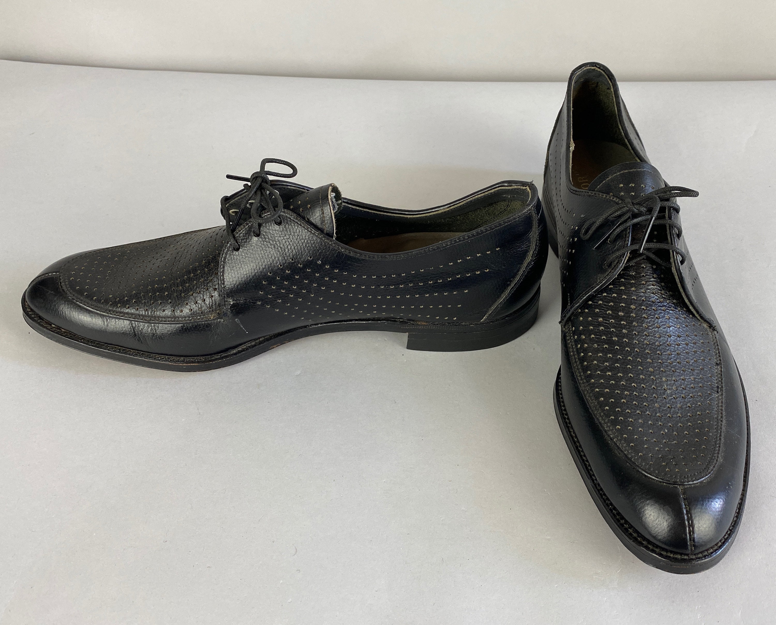 1950s “the Meteor” Summer Oxfords | Vintage 50s Black 1950s “the Meteor” Summer Oxfords | Vintage 50s Black