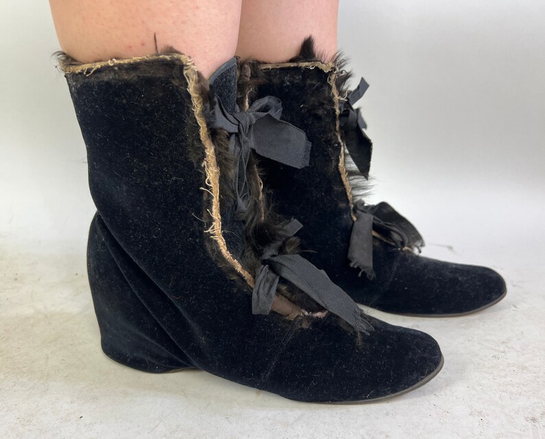 1930s Cold Weather Coverup Boots Vintage 30s Black Velvet Ribbon Lace Up Wedge Style Shoe Slip Covers Booties Victorian Style Size 7-8 image 7