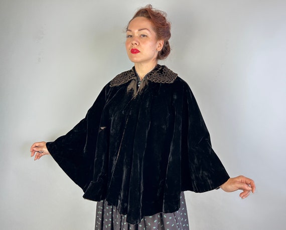 1800s Batty Betty Capelet | Victorian Antique Vin… - image 8