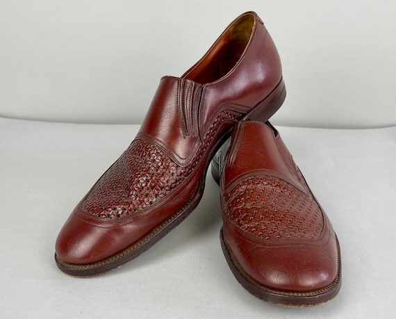 1940s Stepping Out Shoes | Vintage 40s Mahogany Brown Leather Loafers with Perforated Lattice Ventilation by "Guide Step" | Size 10 US Mens