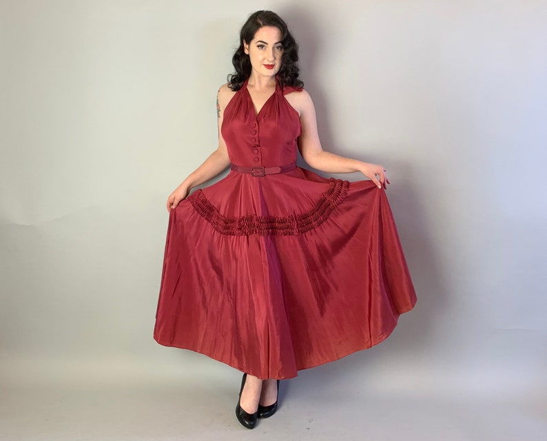 Medium Vintage 40s Merlot Rayon Taffeta Cocktail Party Frock wHalter Neck Bow /& Belt by Goth\u00e9 1940s Intoxicating Isabel Designer Dress