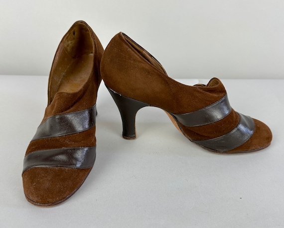 1930s Deco Darling Slip on Shoes | Vintage 30s Two Tone Brown Suede and Leather High Heel Striped Pumps with Leather Soles | Size 7 US