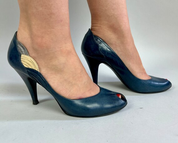 Vintage Ride the Wave Pumps | 80s-does-50s Navy B… - image 6