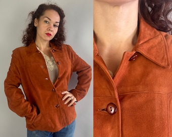 1940s Surefire Suede Jacket | Vintage 40s Rust Brown Orange Leather Sportswear Coat with Decorative Seams and Flap Pockets | Medium Large