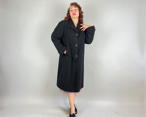 1940s Luscious Lamb Overcoat | Vintage 40s Noir B… - image 9