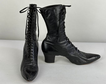 1800s Wonderful Winklepickers Boots | Vintage Antique Victorian Black Lace Up Witchy Shoes w/Pointy Toe and Stacked Heel | US Size 6.5 6&1/2