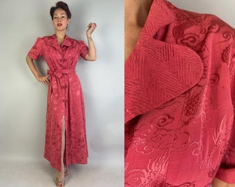 1930s Dragon Lady's Den Dressing Gown | Vintage 30s Hot Pink Chinese Draco Silk Brocade Lounge Robe with Puff Sleeves | Large Extra Large XL
