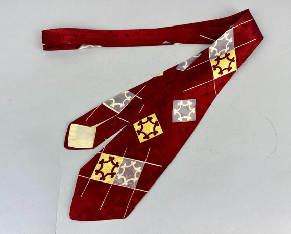 1940s Tic-Tac-Toe Tie | Vintage 40s Scarlet Red Rayon Brocade with Abstract Lavender and Yellow Blooming Flowers inside Game Squares