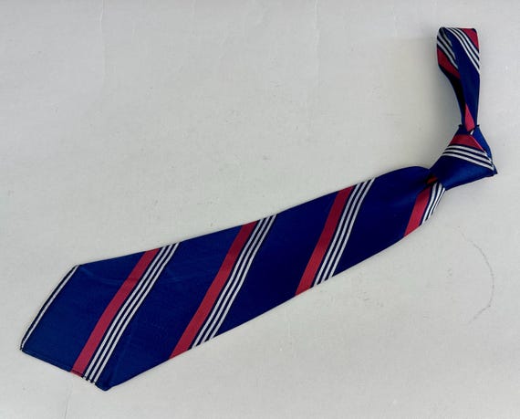 1930s A Classic Gentleman's Necktie | Vintage 30s Blue Red and Silver Silk Diagonal Bias Striped Self Tie Cravat