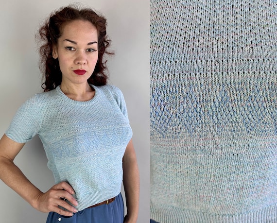 1950s Polly's Pullover | Vintage 50s Mottled Baby Blue and Pink Wool Knit Sweater Jumper with Open Airy Twill Stitch | Small Medium