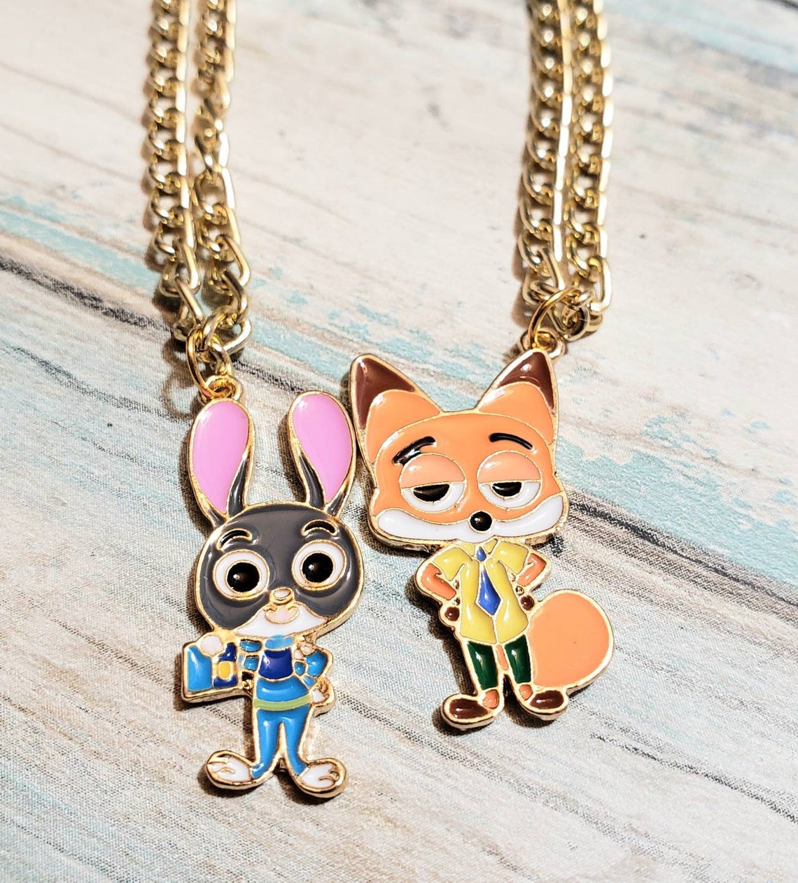 Collar colgante Zootopia Judy o Nick Enamel de Etsy España