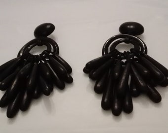 Very Large Ebony - Earclips by Gerda Lynggaard MONIES Denmerk