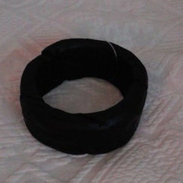 Coarse, black bracelet by SOBRAL Paris/Brazil