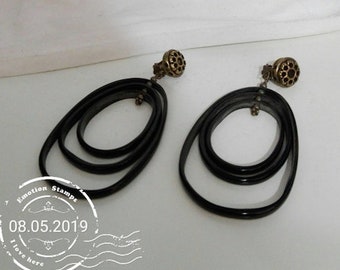 Ear clips horn black