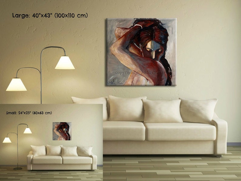 K&ouml;nnte beinhalten: Abstrakte Malerei einer Frau mit roten Haaren, gemalt in Braun-, Rot- und Wei&szlig;t&ouml;nen. Das Gem&auml;lde ist in zwei Gr&ouml;&szlig;en erh&auml;ltlich: 101,6 cm x 109,2 cm und 61 cm x 63,5 cm.