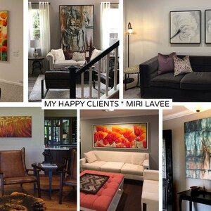 K&ouml;nnte beinhalten: Eine Collage aus Bildern, die Kunstwerke in verschiedenen Wohneinrichtungen zeigen. Die Kunstwerke zeigen abstrakte und florale Designs in leuchtenden Farben, darunter Rot, Orange, Gelb, Blau und Wei&szlig;. Der Text "MY HAPPY CLIENTS * MIRI LAVE" ist in der Mitte der Collage dargestellt.