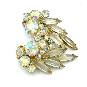 1960’s Vintage Aurora Borealis Rhinestone Clip-on Earrings