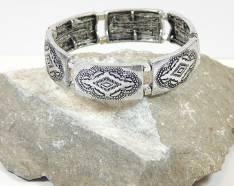 Stretch Bracelet with Silver Aztec Pattern (B153)