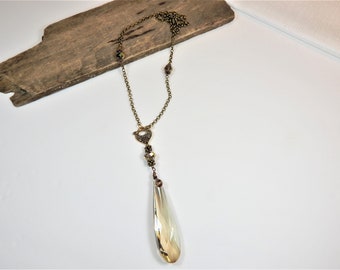 Crystal Focal Front Closure Lariat (N211)