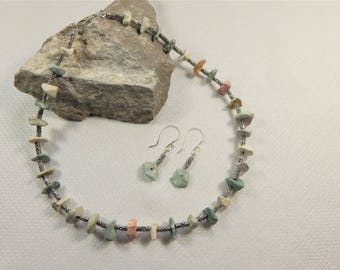 Aqua and Silver Stone Choker Necklace (N59)