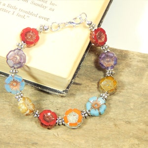 Multi Color Czech Flower Bracelet (B43)