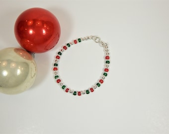 Red and Green Gemstone Bracelet (B158)