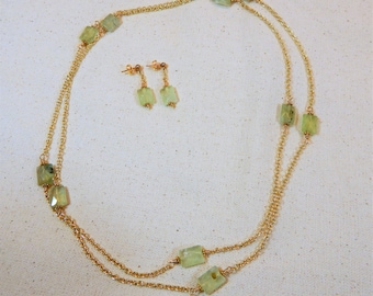 Green Prehnite and Gold Chain Lariat Necklace (N82)