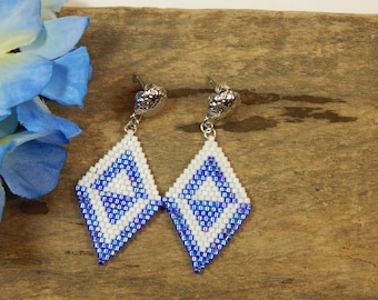 Blue and White Chevron Seed Bead Earrings (E188)