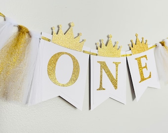 I am ONE, White and Gold Birthday Party Decorations. ONE High Chair Banner. White and Gold Party. Little Princess, Smash Cake banne