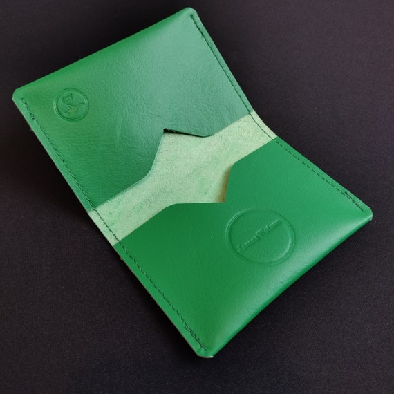 Bantam Wallet - Holds 12 cards & cash - Genuine Kangaroo Leather Wallet Mens Womens Slim Card Wallet RFID Chip Protection - Green
