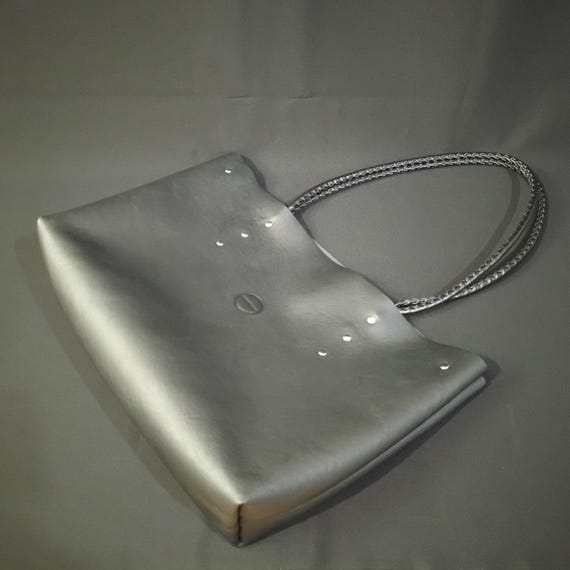 James Watson Jumper Tote - Handmade Kangaroo Leather Bag - Extremely strong and light weight at only 382 grams - Black