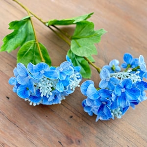 Real Touch Blue Hydrangea Stem: Artificial Floral Decor
