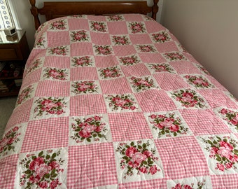Vintage 70's Double Sided Pink Gingham and Roses Quilt Blanket Bedspread Twin 74x95