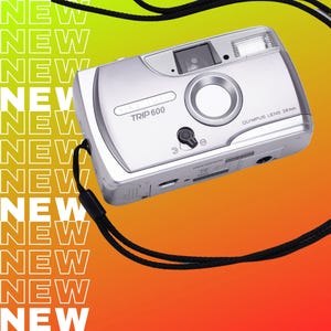 Olympus trip 600 film camera, vintage olympus 35mm camera, point and shoot, fixed focus, working film camera