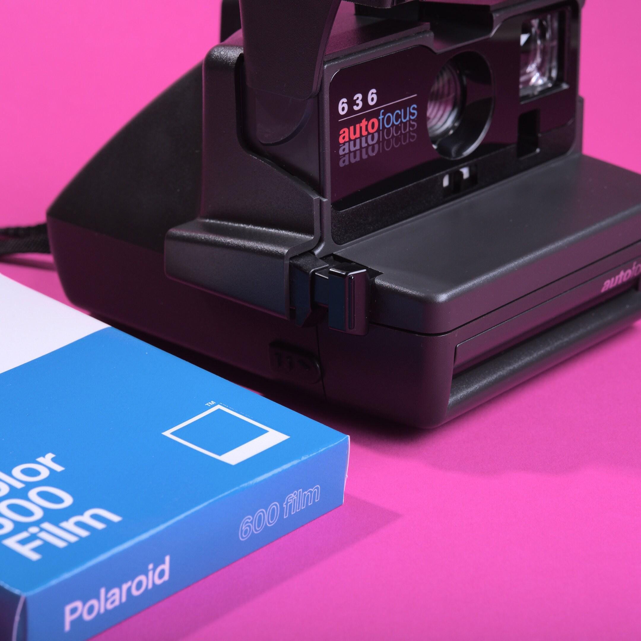Polaroid 636 Autofocus Instant Film Camera – Perfect Gift Polaroid 636 Autofocus Instant Film Camera – Perfect Gift
