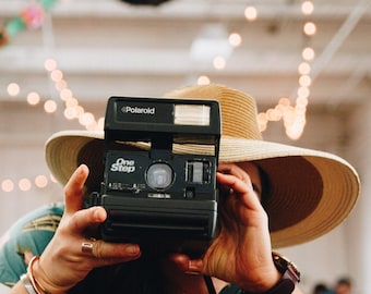 Custom camera, polaroid one step original instant vintage camera - polaroid 600 type, retro photography, classic instant prints