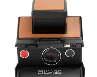 Refurbished Polaroid SX-70 Model 2 Land Camera – Vintage Folding Instant SLR