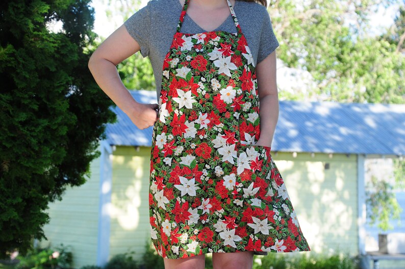 Apron Christmas Poinsettia New