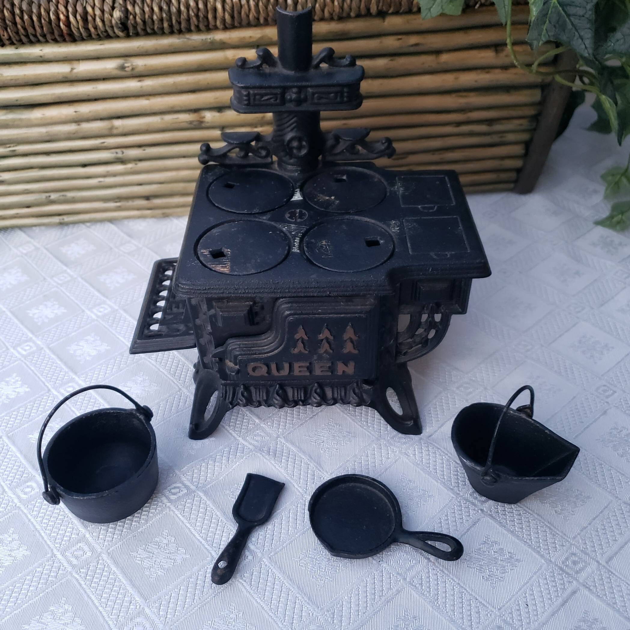 Vintage Greycraft Miniature Queen Cast Iron Stove Salesman - Etsy.de