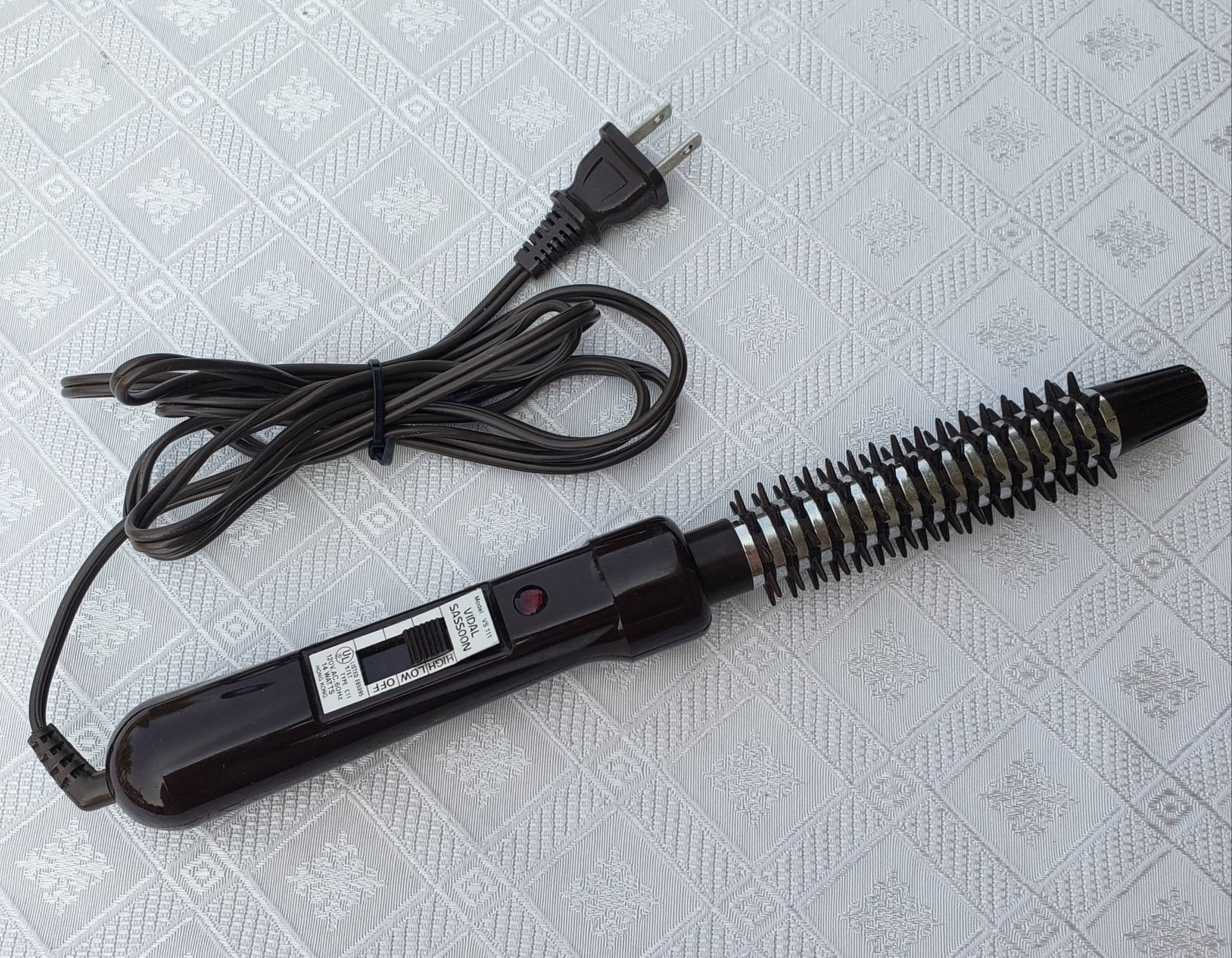 Vidal Sassoon Brush Curling Iron 3/4 Inch Barrel Professional Hair